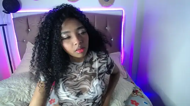 charlotte walker1 online show from 03-19-25, 07:40