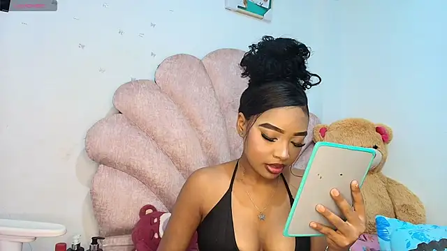 charlotte walker1 online show from 03-20-26, 09:49