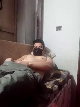 Snapshot of goluaryan chatting on 02-18-26, 06:26 goluaryan online show from 02-18-26, 06:26