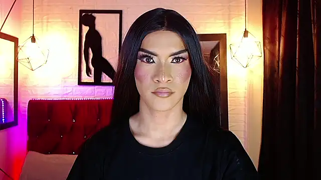 agatha rodriguez online show from 11-15-25, 02:10