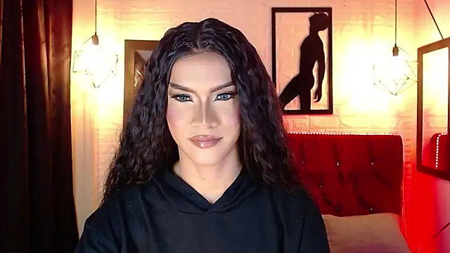 agatha rodriguez online show from 11-28-25, 01:55