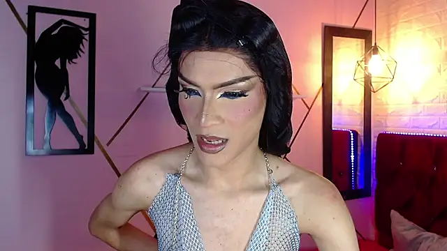 agatha rodriguez online show from 10-21-25, 02:16