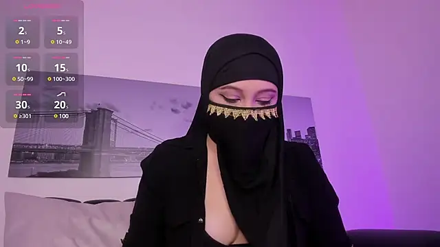 Snapshot of Leila_Saadi chatting on 03-21-25, 12:50 Leila Saadi online show from 03-21-25, 12:50