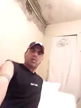 Snapshot of Krdmr1208 chatting on 02-25-26, 09:58 Krdmr1208 online show from 02-25-26, 09:58