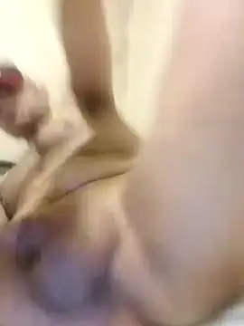 Snapshot of Krdmr1208 chatting on 03-05-26, 09:06 Krdmr1208 online show from 03-05-26, 09:06