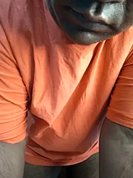 Snapshot of Idontmind367 chatting on 02-08-26, 04:32 Idontmind367 online show from 02-08-26, 04:32