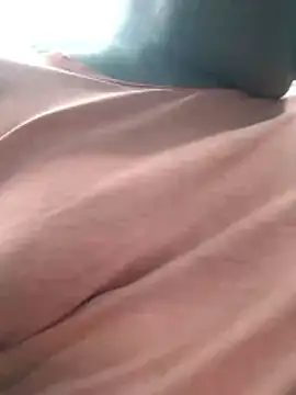 Snapshot of Idontmind367 chatting on 01-16-26, 06:23 Idontmind367 online show from 01-16-26, 06:23