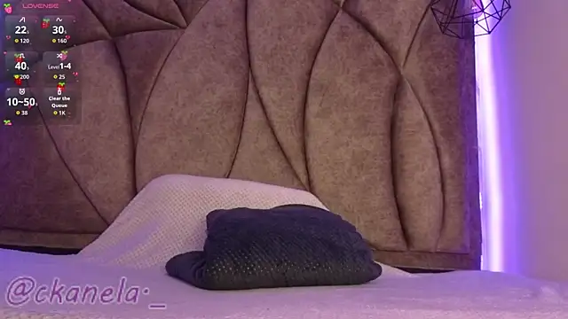 Kanela miller  online show from 11-23-25, 12:59