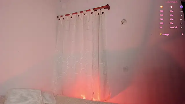 Snapshot of adara_evanss chatting on 05-17-26, 02:44 adara evanss online show from 05-17-26, 02:44