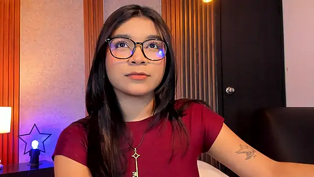 Abby sinss online show from 12-18-25, 08:01