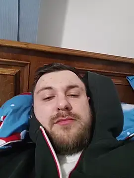 Snapshot of hugedickedd chatting on 02-21-26, 07:16 hugedickedd online show from 02-21-26, 07:16