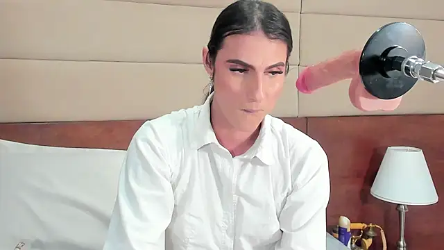 shantall skinny online show from 10-10-25, 04:02