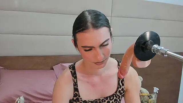 shantall skinny online show from 09-10-25, 03:27