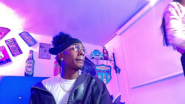 lili roussi online show from 11-15-25, 12:47