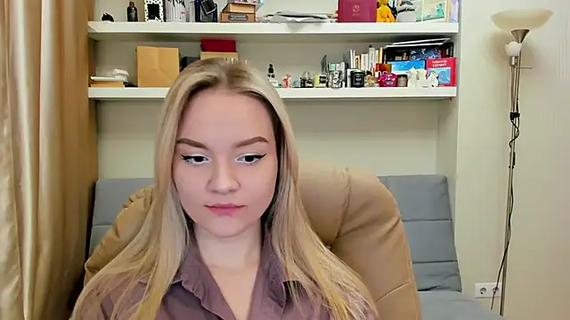 Kara Smith  online show from 03-11-25, 11:58