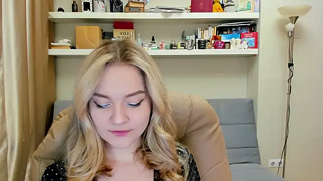 Kara Smith  online show from 03-14-25, 11:43