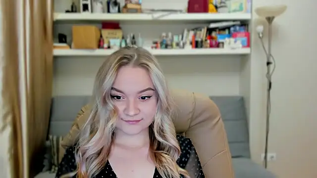 Kara Smith  online show from 10-31-25, 11:11