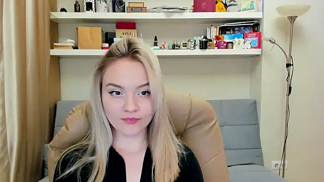 Kara Smith  online show from 02-08-25, 10:29