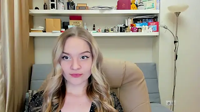 Kara Smith  online show from 01-31-25, 11:13