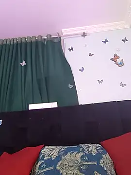 AlexaNovoa  online show from 09-14-25, 11:05