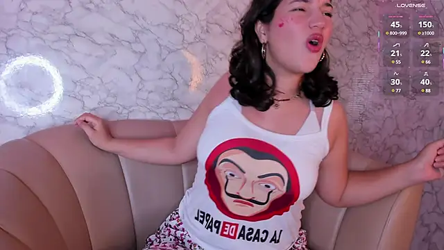 Snapshot of DivineMegan chatting on 03-13-25, 03:11 DivineMegan online show from 03-13-25, 03:11