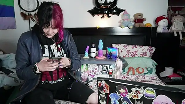 Devil And Princess online show from 02-03-26, 01:27