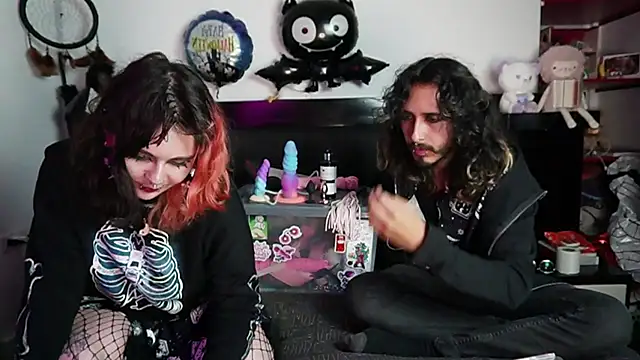 Devil And Princess online show from 11-06-25, 01:31