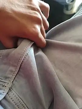 Mr skywalker online show from 11-24-25, 07:08