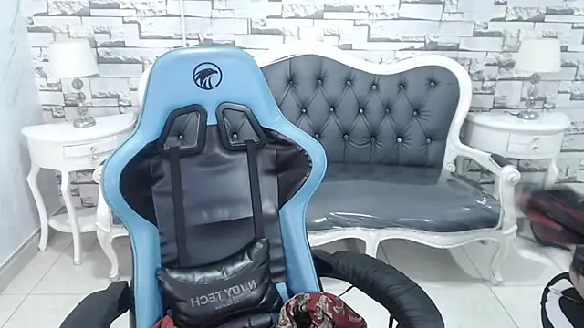 valeria a1 online show from 11-18-25, 02:27