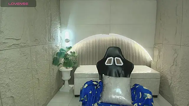 Snapshot of valeria_a1 chatting on 05-22-26, 03:15 valeria a1 online show from 05-22-26, 03:15
