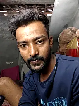 Snapshot of India_HOT23 chatting on 05-17-26, 06:02 India HOT23 online show from 05-17-26, 06:02