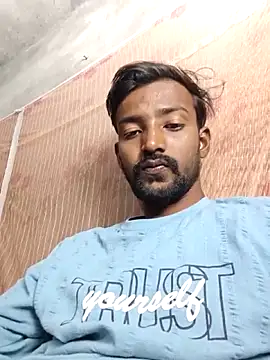 India HOT23 online show from 11-30-25, 04:46