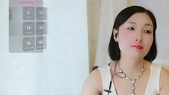 Rachel-6600 online show from 10-02-25, 12:47
