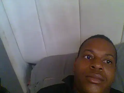 Snapshot of SageInsulin chatting on 10-11-25, 05:19 SageInsulin online show from 10-11-25, 05:19
