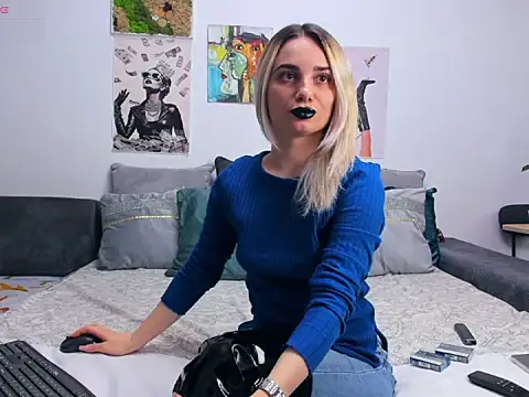 FindomGoddess1 online show from 09-18-25, 07:06