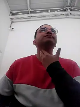 Andy-rtg online show from 10-11-25, 04:19