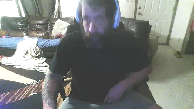 mayg online show from 12-21-25, 06:04