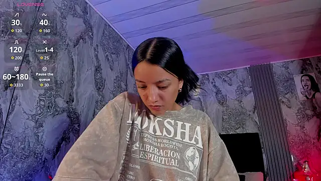 AshleyVega01 online show from 09-19-25, 01:04
