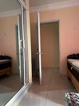 fragance21 online show from 12-19-25, 06:54