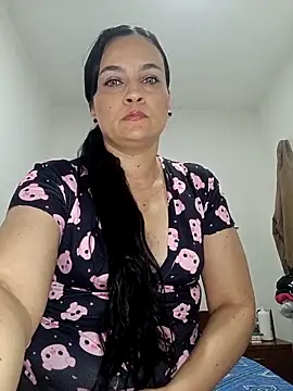 megan milf79 online show from 03-25-26, 08:30