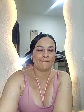 megan milf79 online show from 02-28-26, 01:27