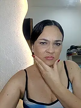 megan milf79 online show from 04-18-26, 07:18