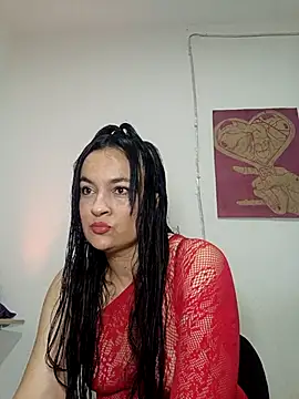 Snapshot of megan_milf79 chatting on 10-05-25, 04:20 megan milf79 online show from 10-05-25, 04:20