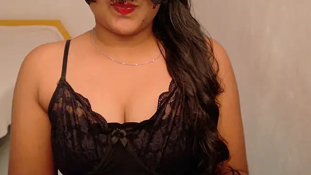 Snapshot of Cludi-New chatting on 06-14-26, 05:08 Cludi-New online show from 06-14-26, 05:08