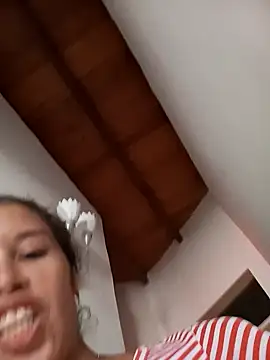 Sexi girl29 online show from 11-10-25, 06:57