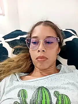 Sexi girl29 online show from 07-11-26, 08:20