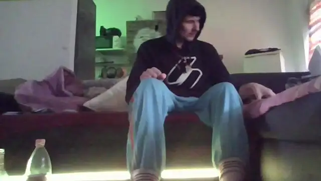 ThePython666 online show from 11-16-25, 08:52