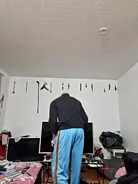 ThePython666 online show from 11-15-25, 08:46