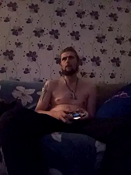 ThePython666 online show from 10-09-25, 12:00