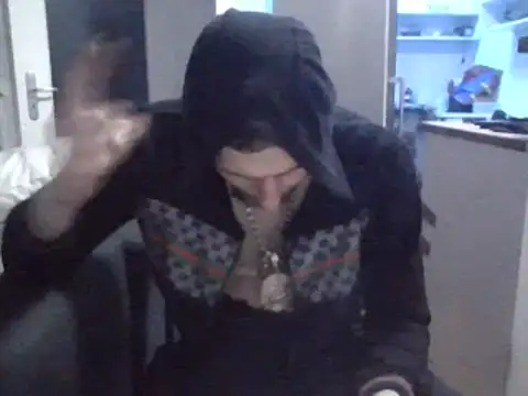 ThePython666 online show from 03-18-25, 01:24